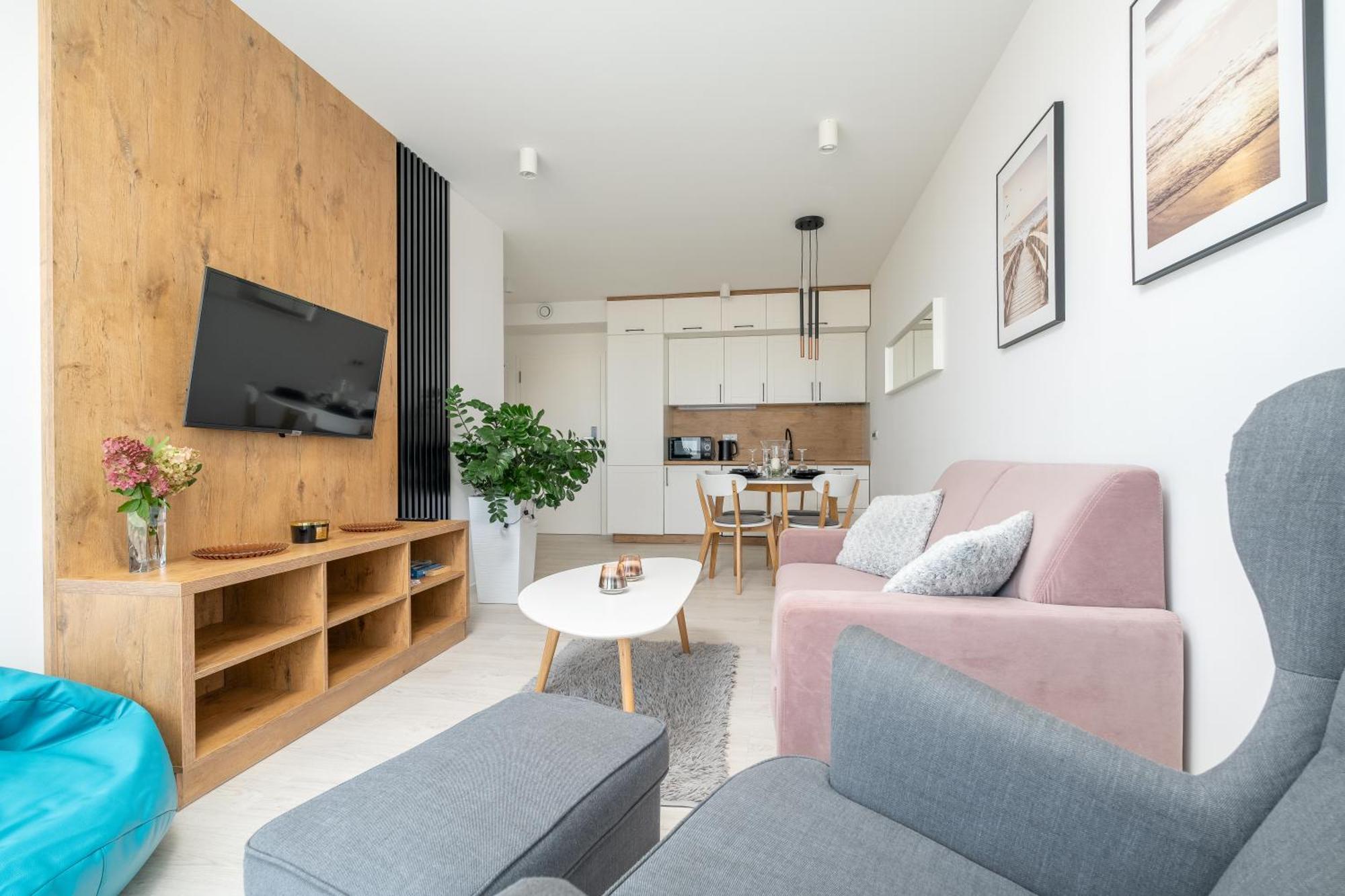 Westin House Apartament *